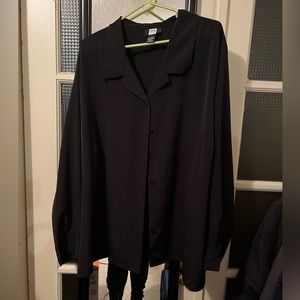 Black Button Down 30/32W